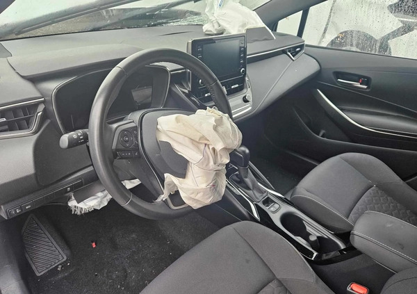 Toyota Corolla cena 35700 przebieg: 30000, rok produkcji 2020 z Wilamowice małe 254